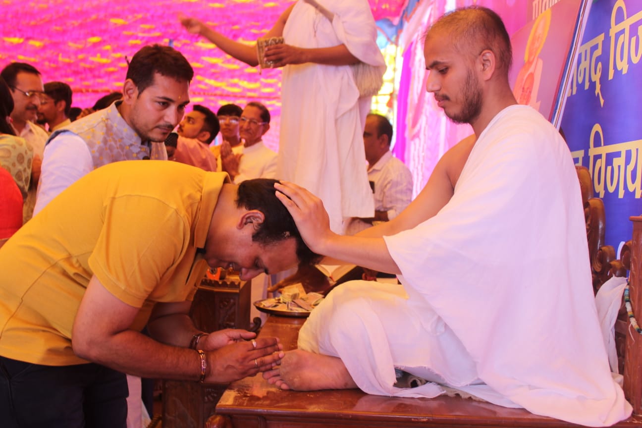 Spiritual discourse and meditation